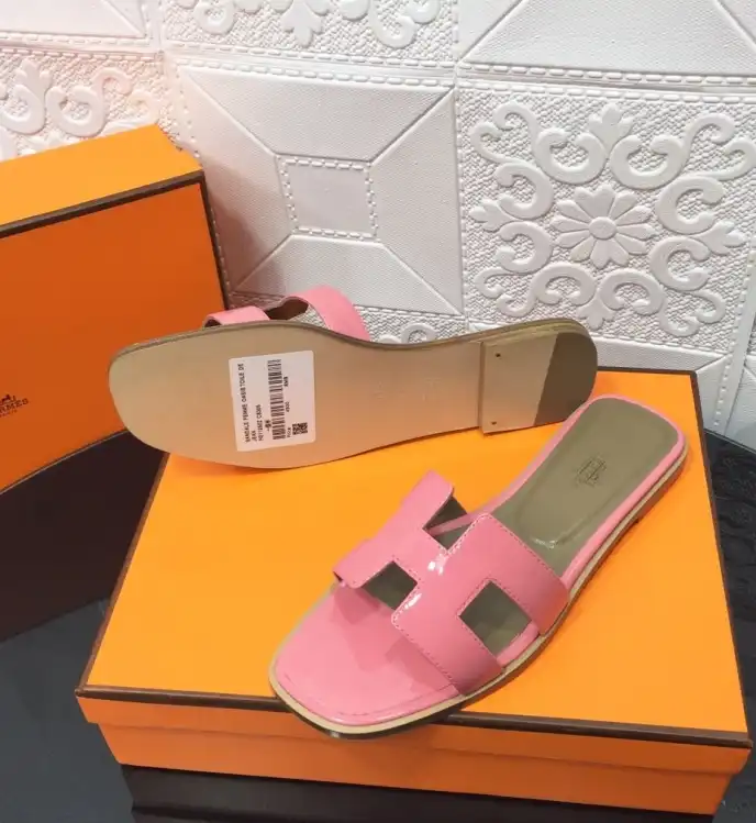 hype Hermes Slippers