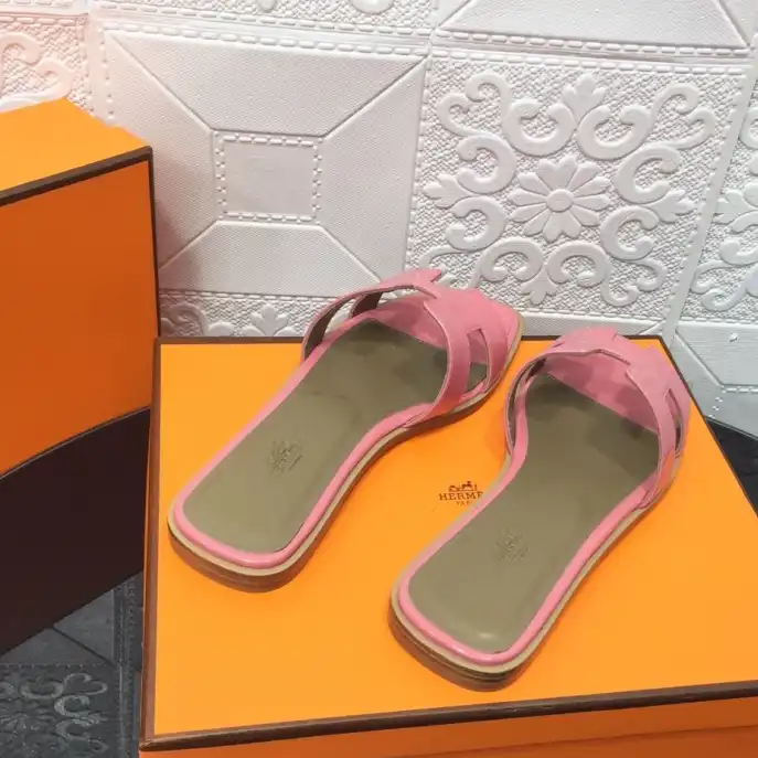 hype Hermes Slippers