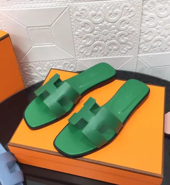 hype Hermes Slippers