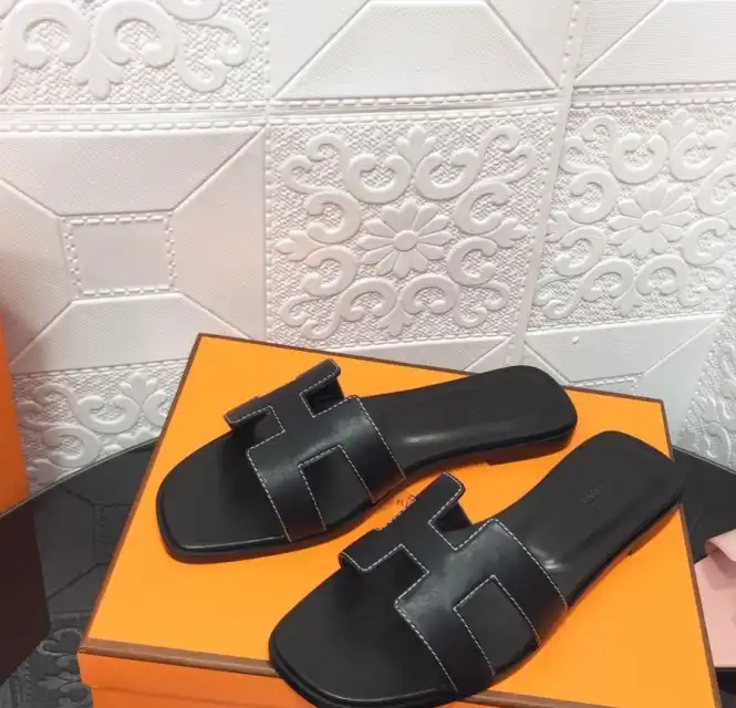 hype Hermes Slippers