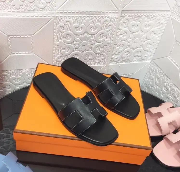 hype Hermes Slippers