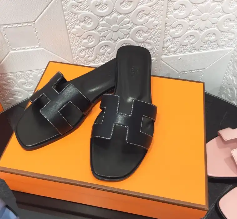 hype Hermes Slippers