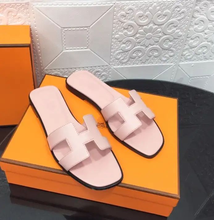 hype Hermes Slippers