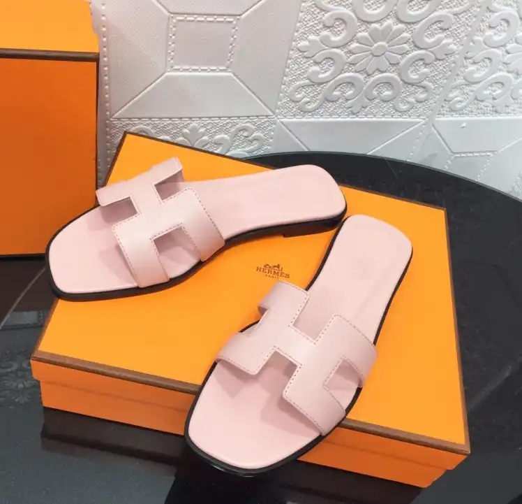 hype Hermes Slippers