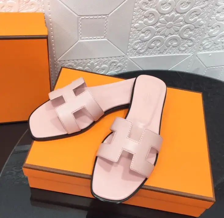 hype Hermes Slippers