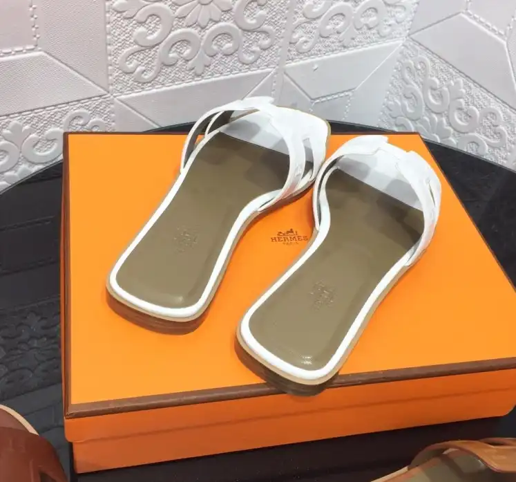 hype Hermes Slippers