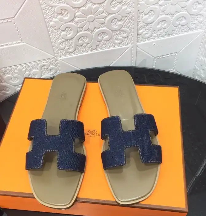 hype Hermes Slippers