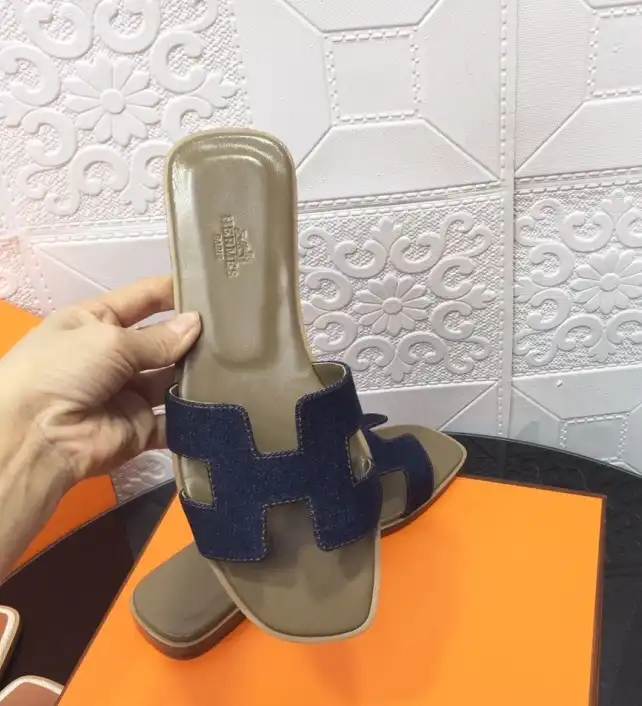 hype Hermes Slippers