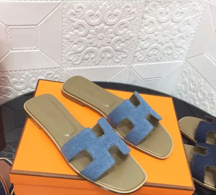 hype Hermes Slippers