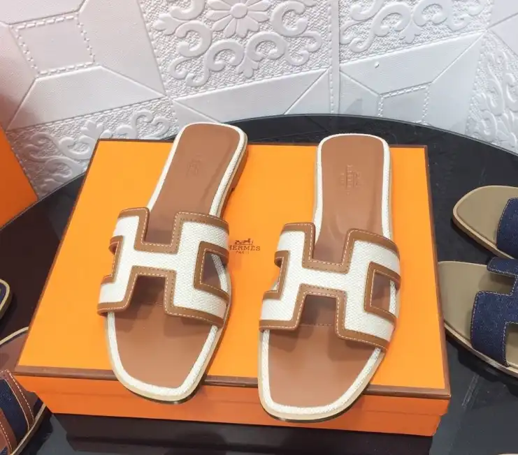 hype Hermes Slippers