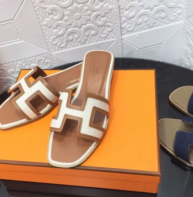 hype Hermes Slippers