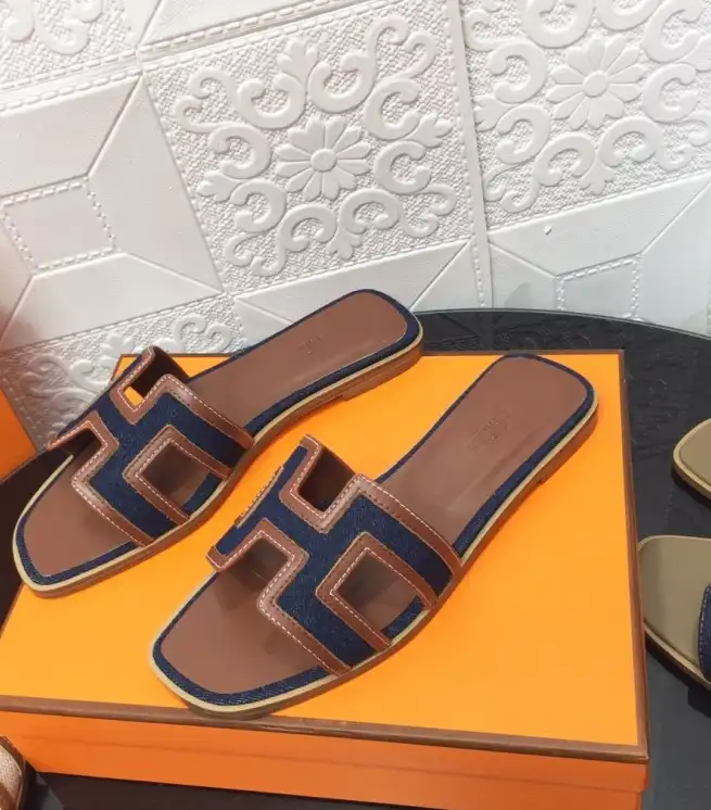 hype Hermes Slippers