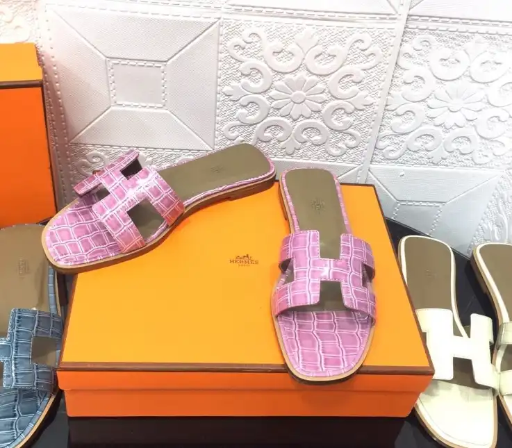 hype Hermes Slippers