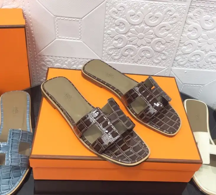 hype Hermes Slippers