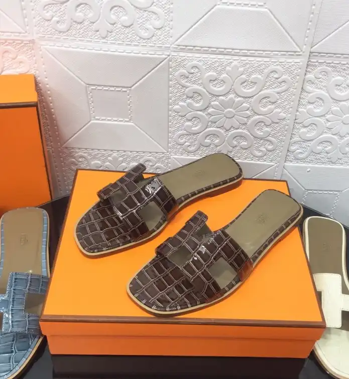 hype Hermes Slippers