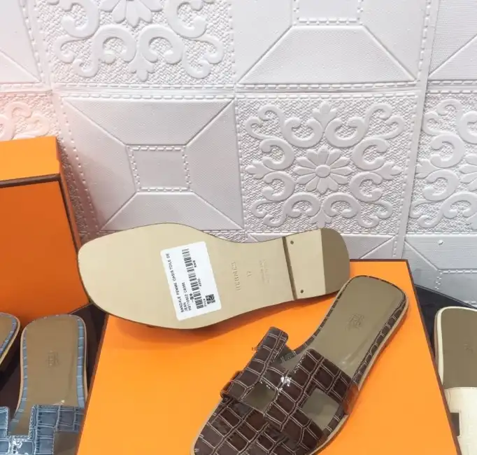 hype Hermes Slippers