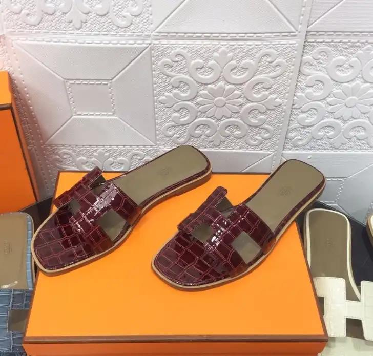 hype Hermes Slippers