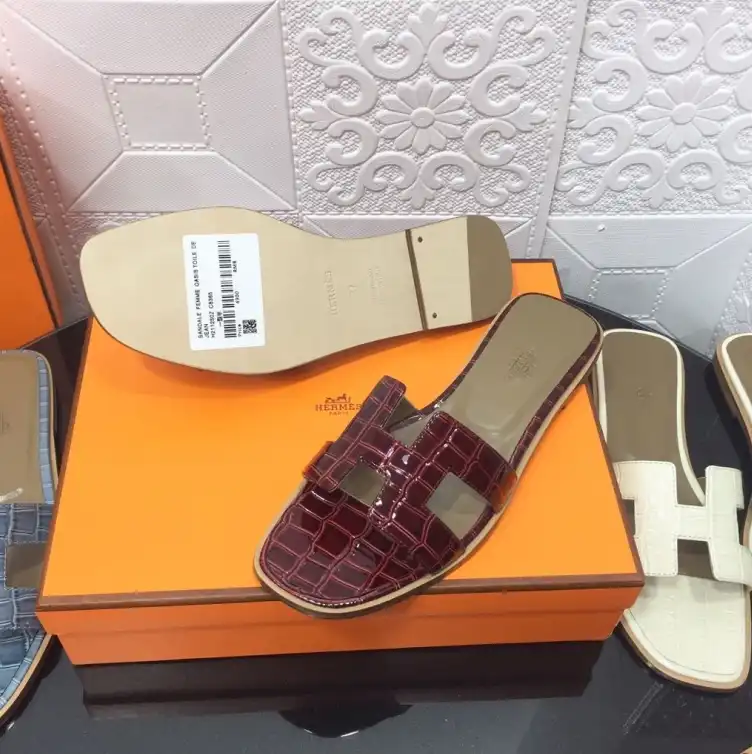 hype Hermes Slippers