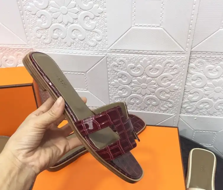 hype Hermes Slippers