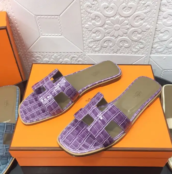 hype Hermes Slippers