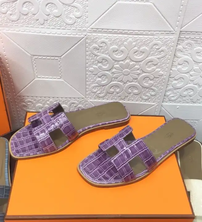 hype Hermes Slippers