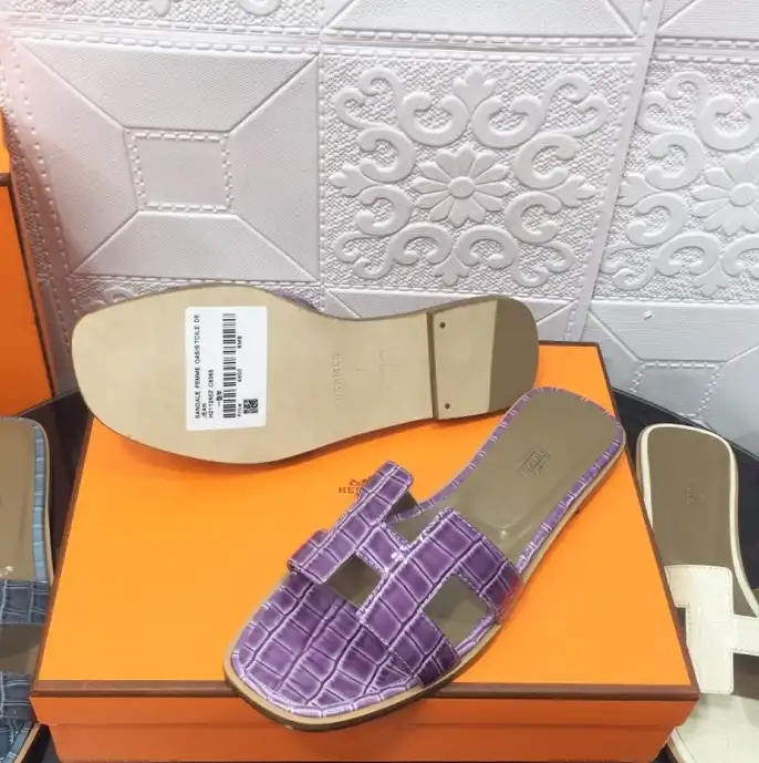 hype Hermes Slippers