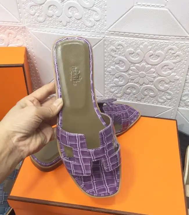 hype Hermes Slippers