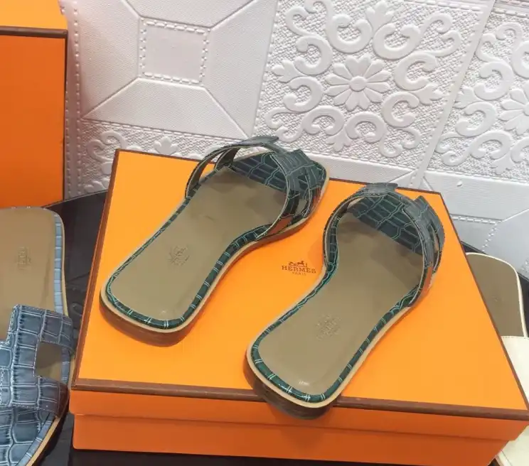 hype Hermes Slippers