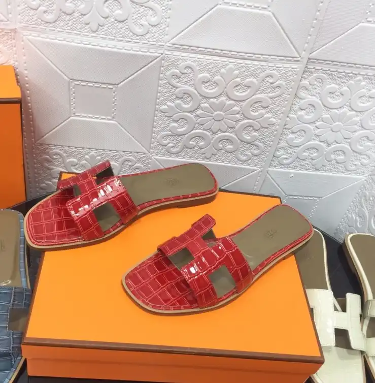 hype Hermes Slippers