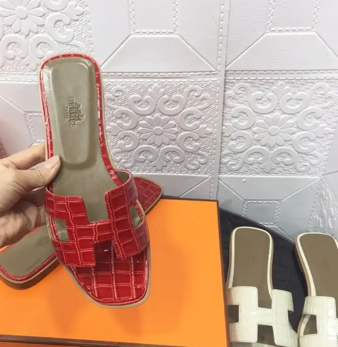 hype Hermes Slippers