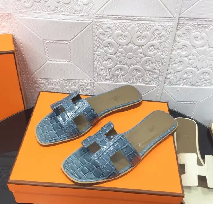 hype Hermes Slippers