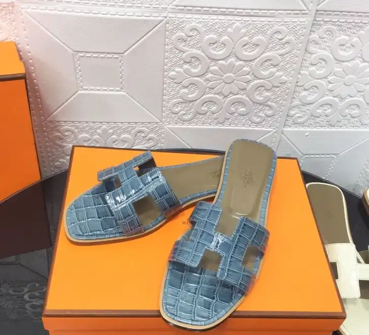 hype Hermes Slippers