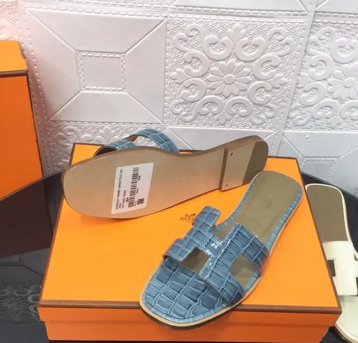 hype Hermes Slippers