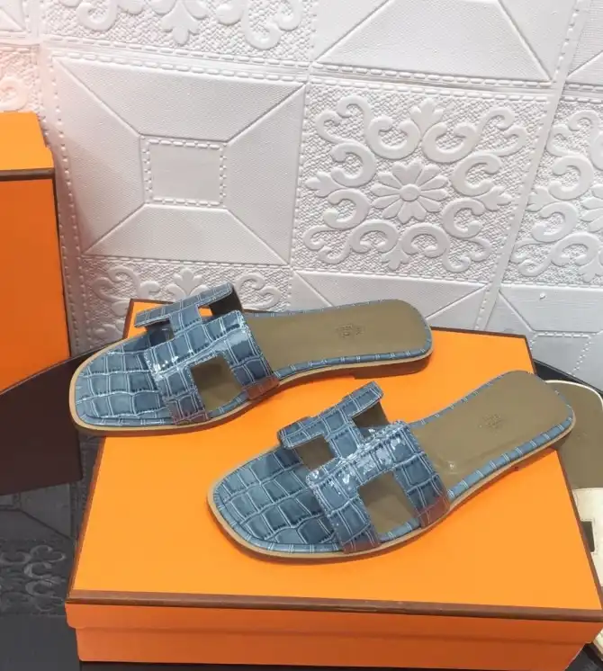 hype Hermes Slippers