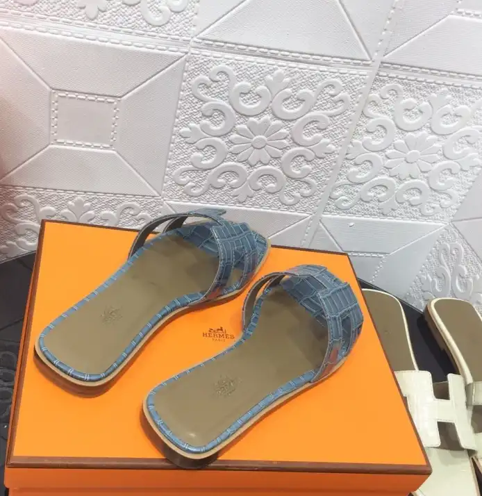 hype Hermes Slippers