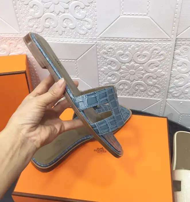 hype Hermes Slippers