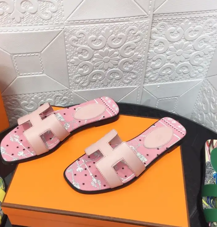 hype Hermes Slippers