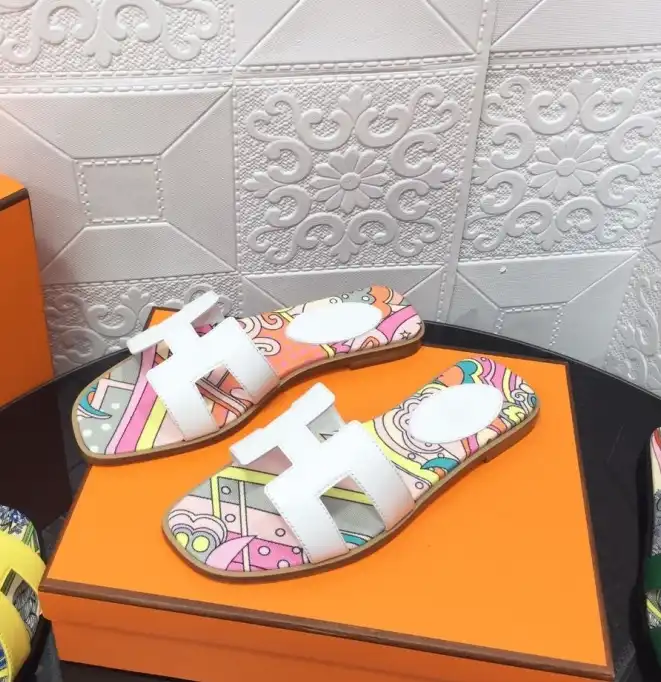 hype Hermes Slippers