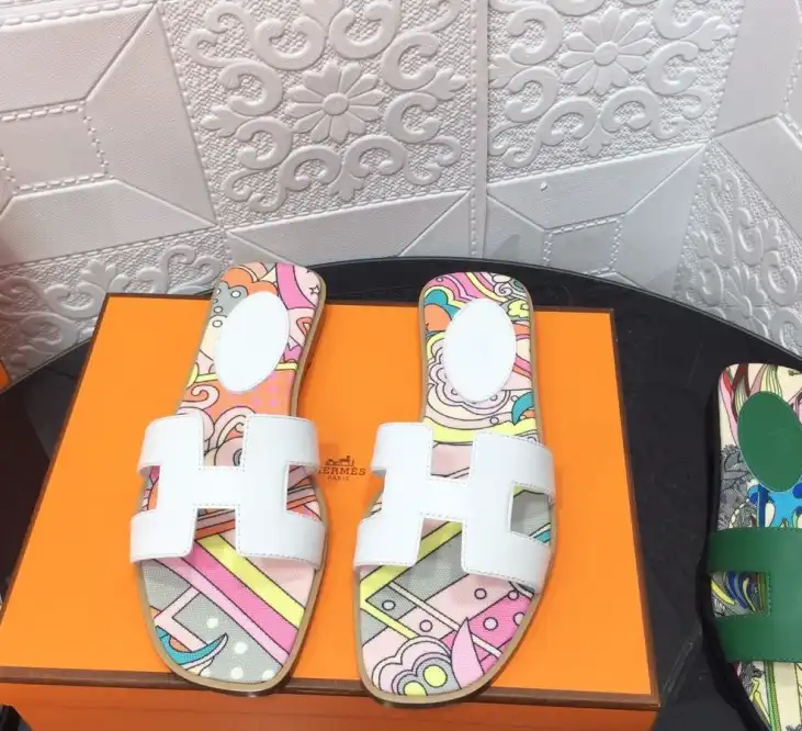 hype Hermes Slippers