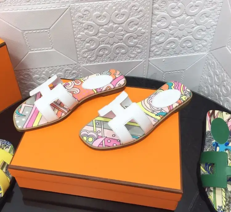 hype Hermes Slippers