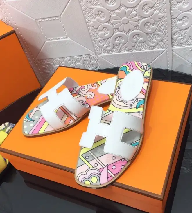 hype Hermes Slippers