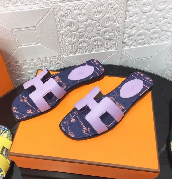 hype Hermes Slippers