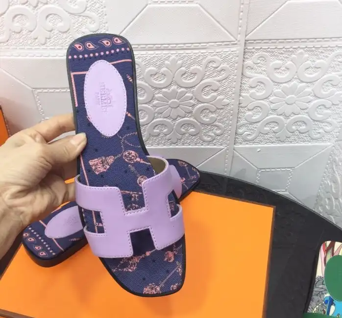 hype Hermes Slippers