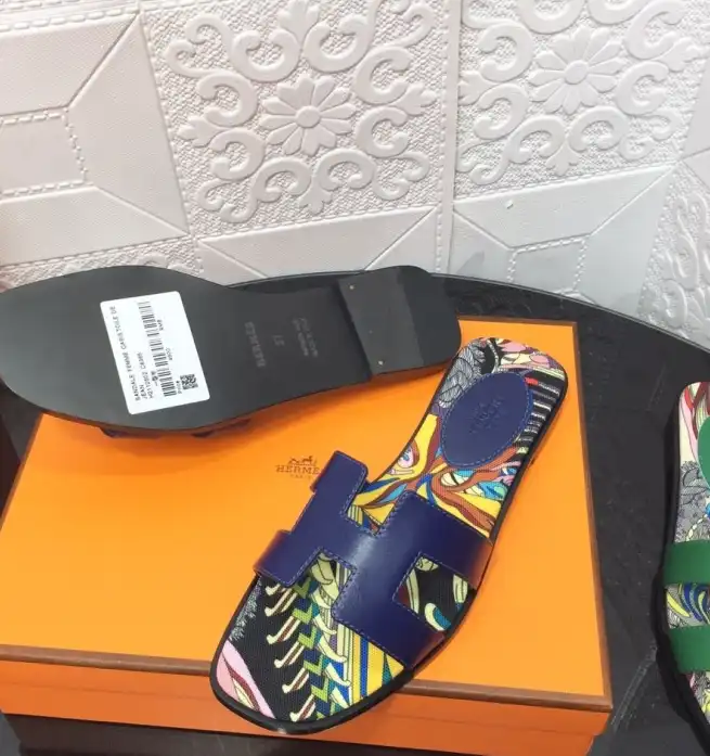 hype Hermes Slippers