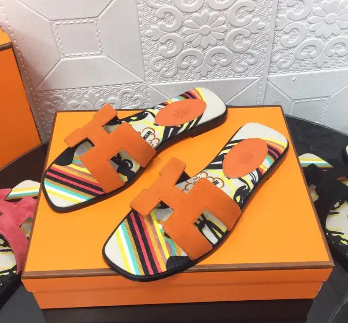 hype Hermes Slippers