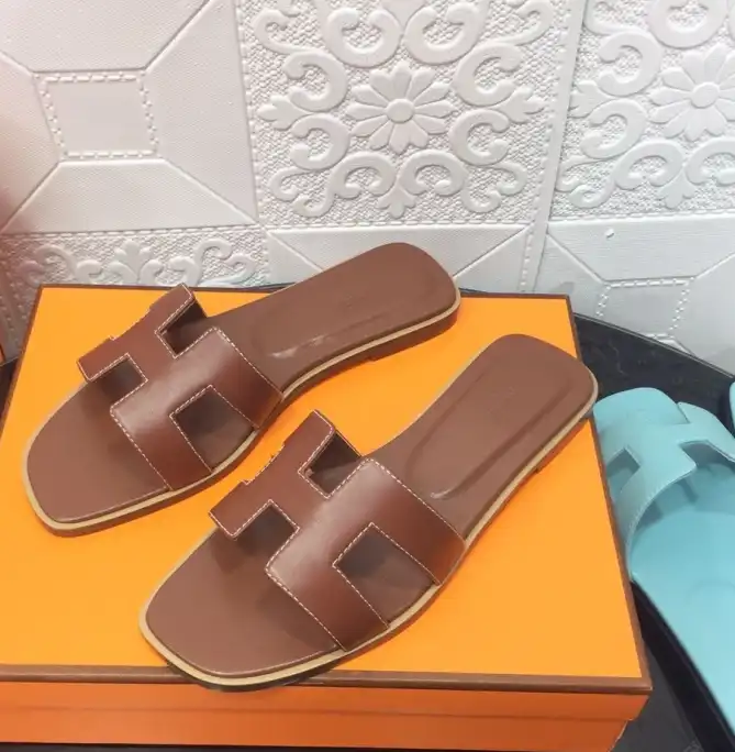 hype Hermes Slippers