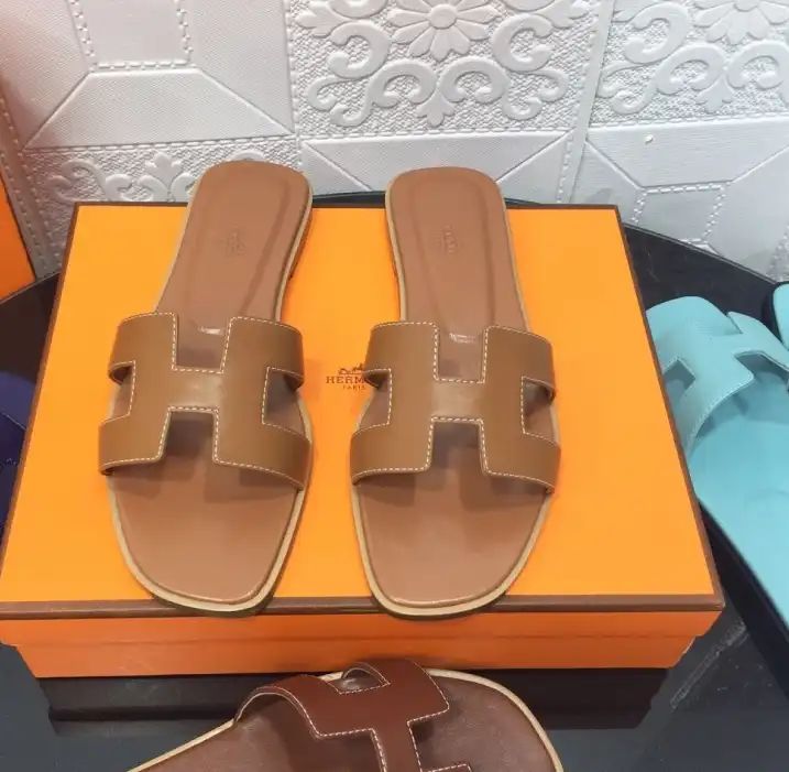 hype Hermes Slippers