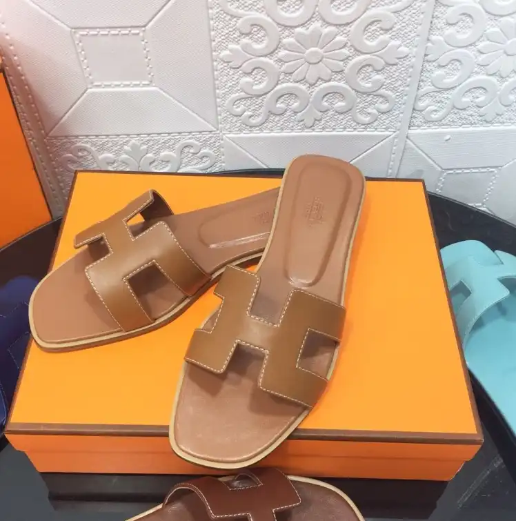 hype Hermes Slippers