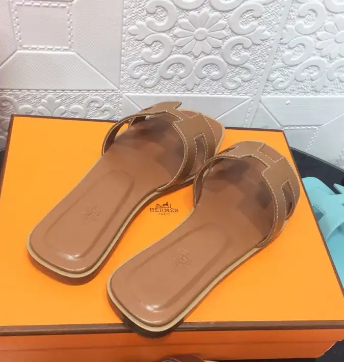 hype Hermes Slippers