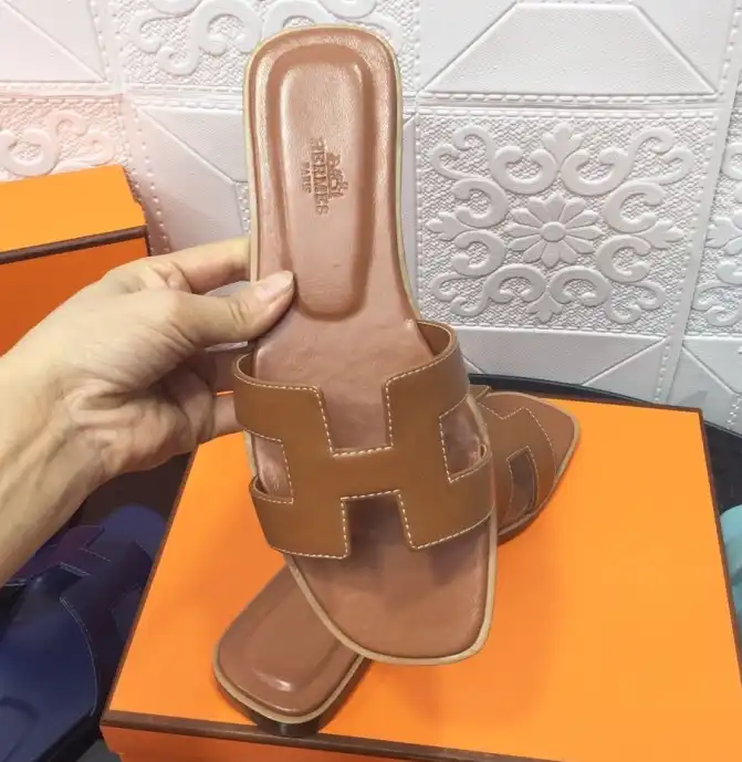 hype Hermes Slippers